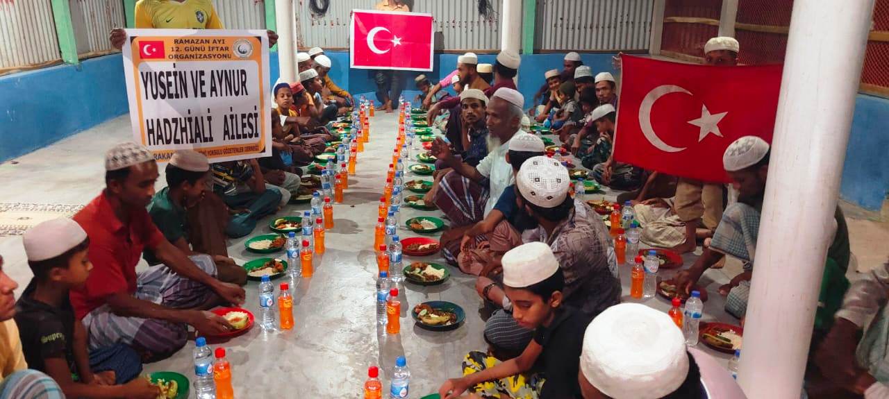 ARAKAN KAMPLARI YEMEK DA ITIMI Yetimi Yoksulu G zetenler